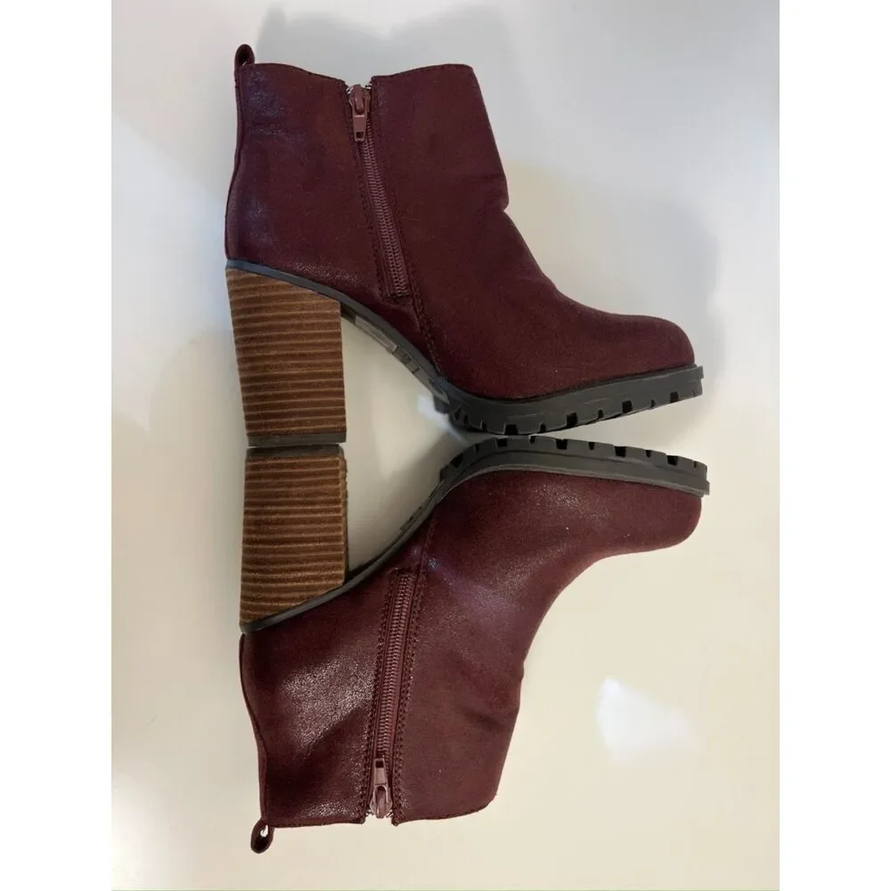 Call It Spring (ALDO) burgundy stacked heel ankle boots. Size 8.